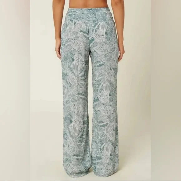 Women’s New O'Neill Green Leaf Print Johnny Beach Pants Size XXL - Picture 3 of 9